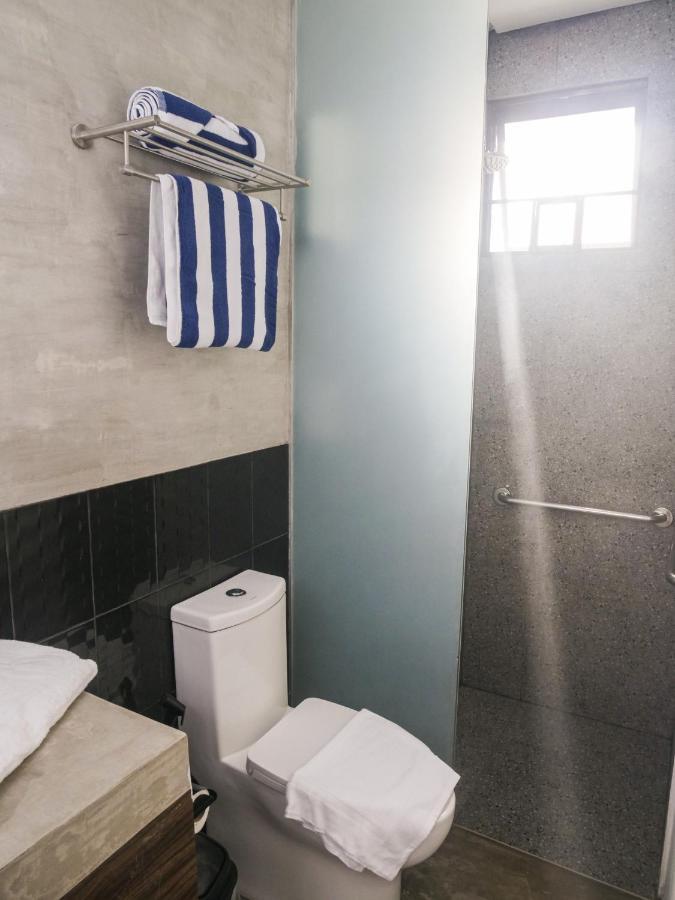 Siargao Bed And Brewery Hotel General Luna  Exterior photo