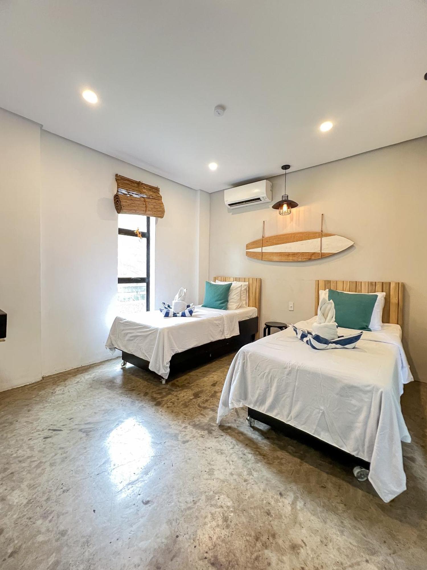 Siargao Bed And Brewery Hotel General Luna  Exterior photo